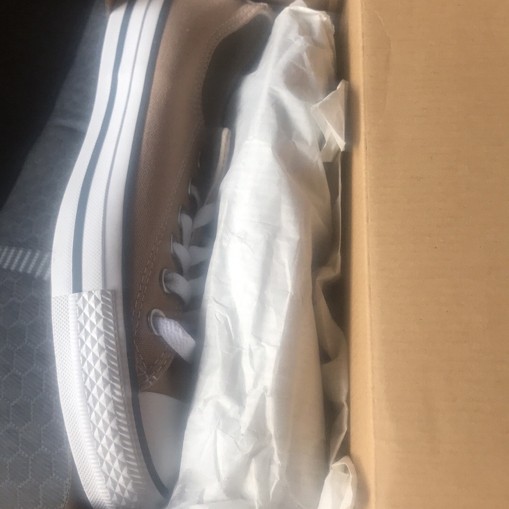 Converse Chucks Low
